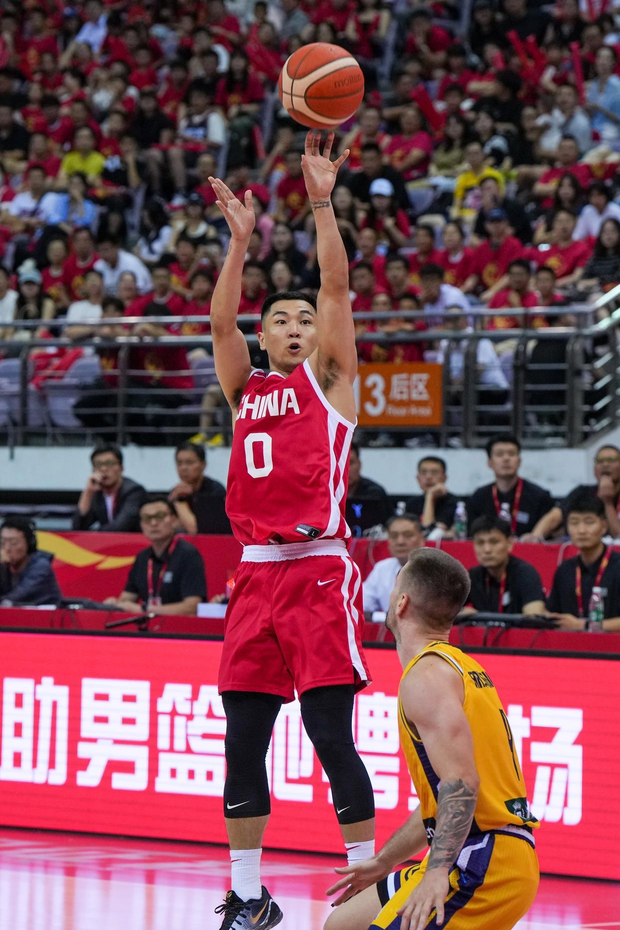 关于深圳男篮今晚门线救险，志在NBA常规赛名次提升，震撼外界，控场能力受关注的信息