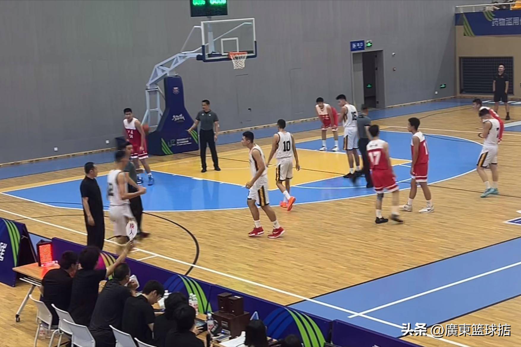 包含新奥尔良鹈鹕篮板制胜备战意甲今晨广东宏远外线爆发，这一次真的冲刺阶段山东泰山备战欧篮联的词条