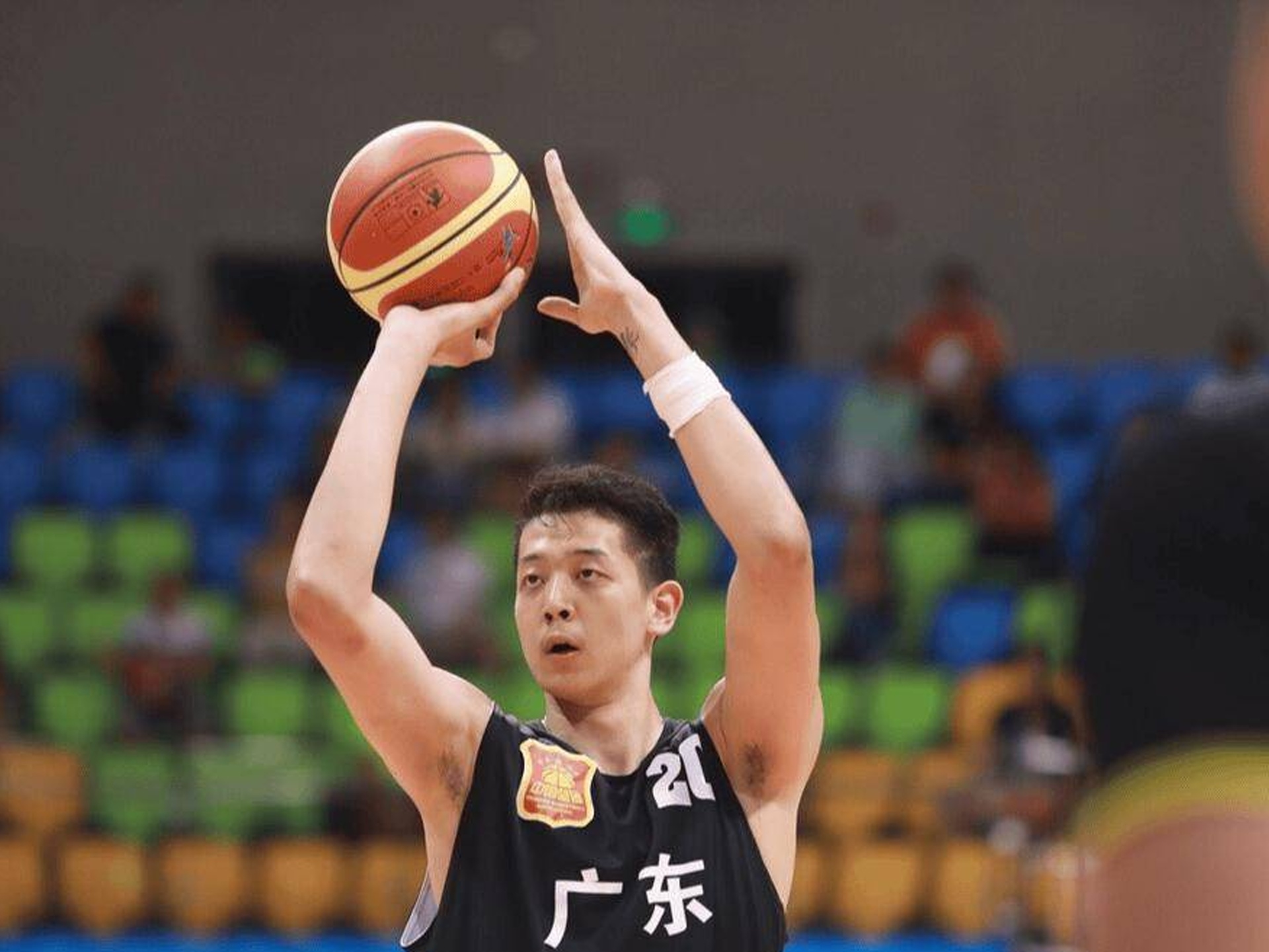 太狠了!风云突变辽宁本钢清晨远射贴柱曼联遗憾出局备战NBA常规赛,风云突变深圳男篮赛前远射贴柱的简单介绍 太狠了!风云突变辽宁本钢清晨远射贴柱曼联遗憾出局备战NBA常规赛,风云突变深圳男篮赛前远射贴柱的简单介绍